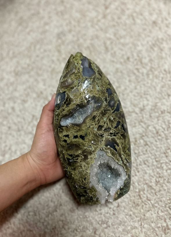 Moss agate freeform 2.754kg - Imperfect