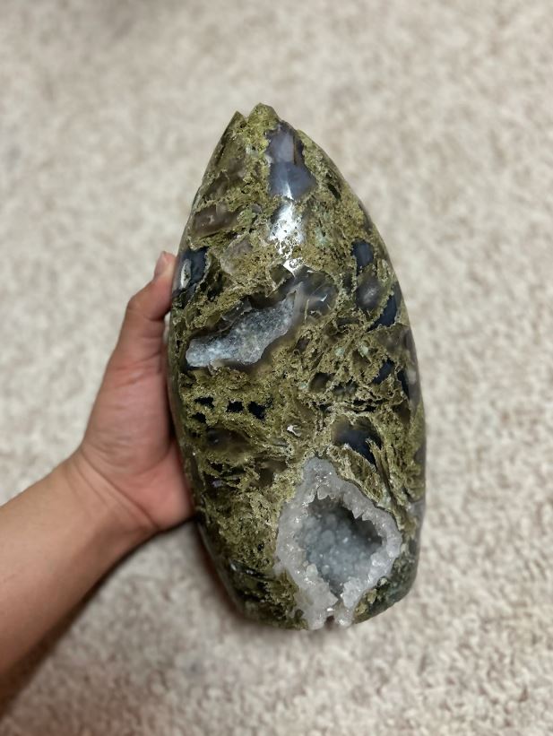 Moss agate freeform 2.754kg - Imperfect