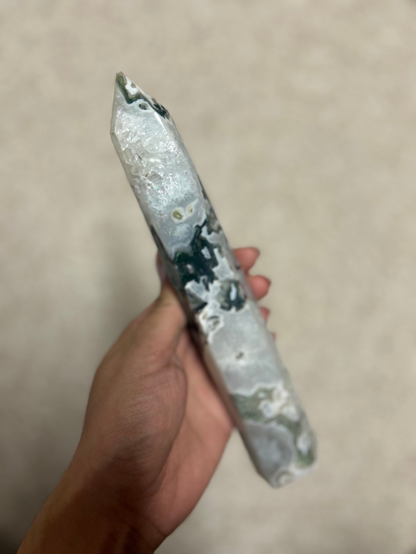 Druzy Moss Agate Tower 488g