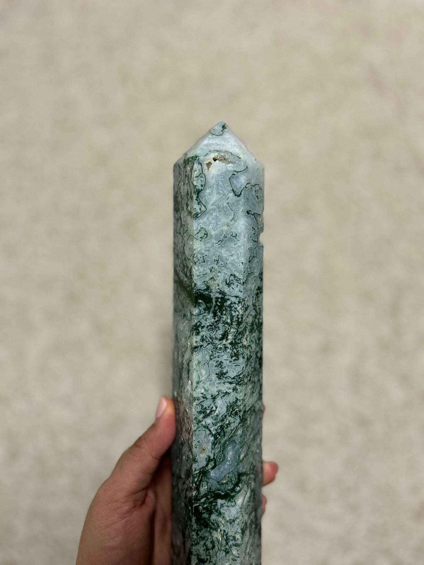 XL 1.588kg Druzy Moss Agate Tower 37cm tall