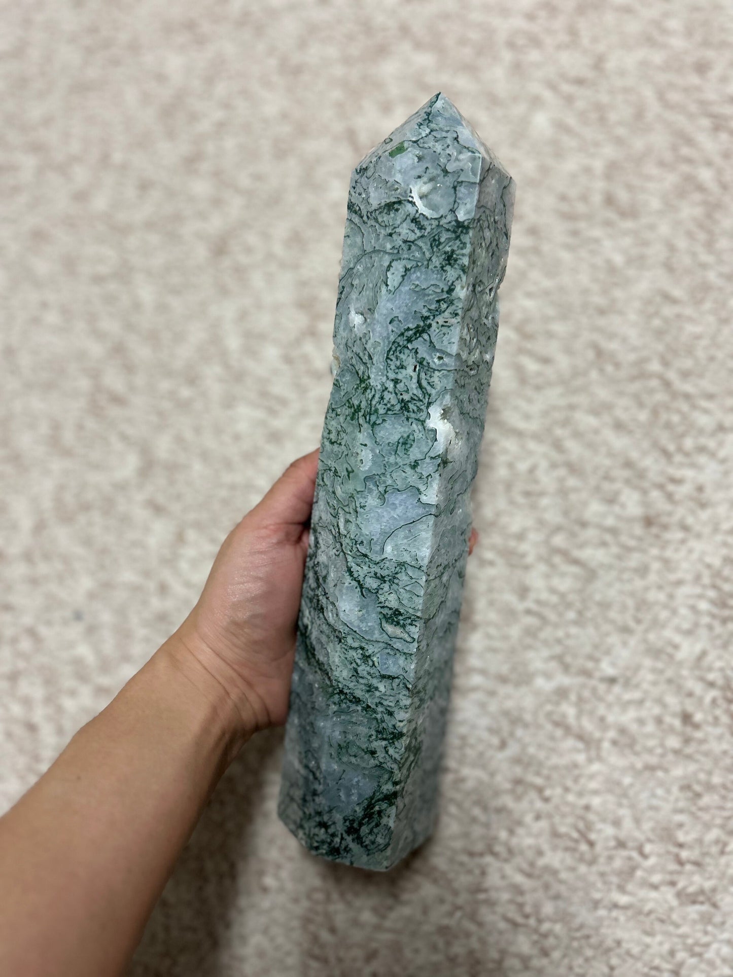 XL 1.949kg Druzy Moss Agate Tower 31cm tall